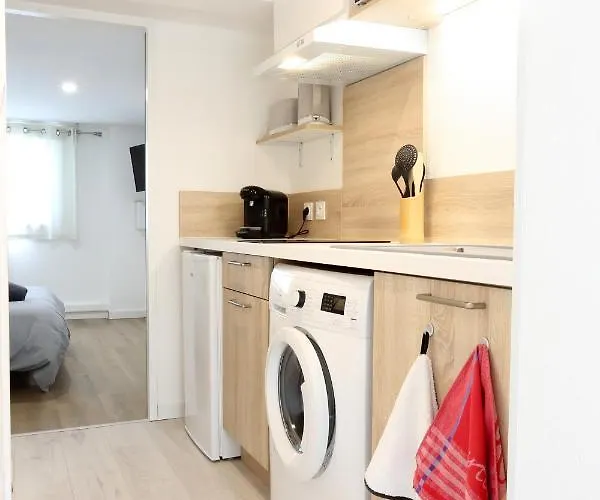 Appartement T2 Avec Terrasse / 10mn Grande