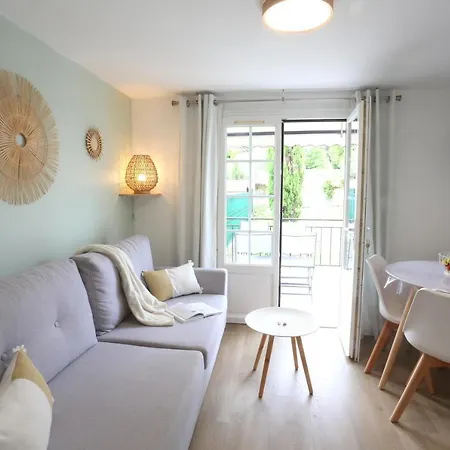 T2 Avec Terrasse / 10mn Grande Apartment Royan